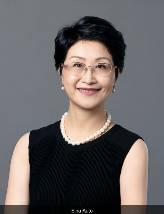 Ford China Leadership Change: Yang Meihong Retires